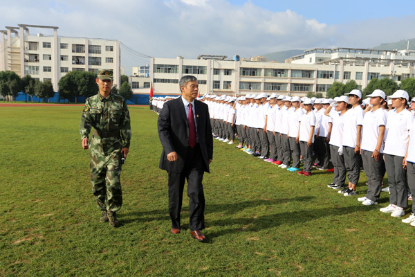 云南经济管理学院海源图片