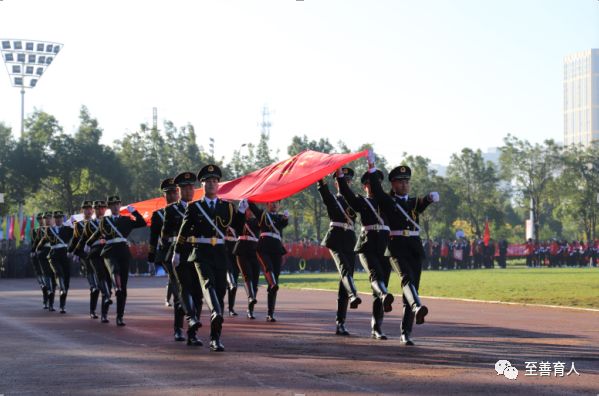 第七届体育文化节暨第二十二届冬季运动会教育学院荣载而归 第 2 张 第七届体育文化节暨第二十二届冬季运动会教育学院荣载而归 第 2 张