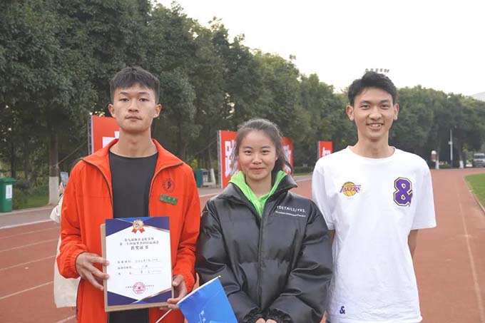 微信图片_20211214184133.jpg