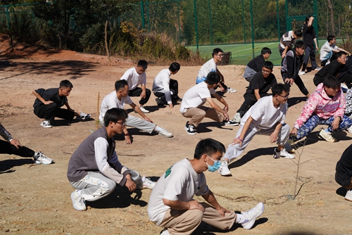 【魅力工程】-实践育人——建筑工程学院全体学生骨干素质拓展活动圆满成功! 第 3 张 【魅力工程】-实践育人——建筑工程学院全体学生骨干素质拓展活动圆满成功! 第 3 张