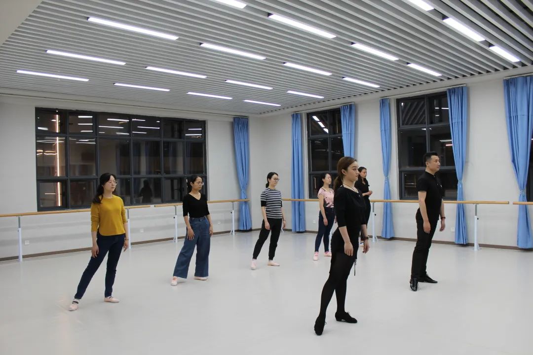 微信图片_20220519212859.jpg 微信图片_20220519212859.jpg