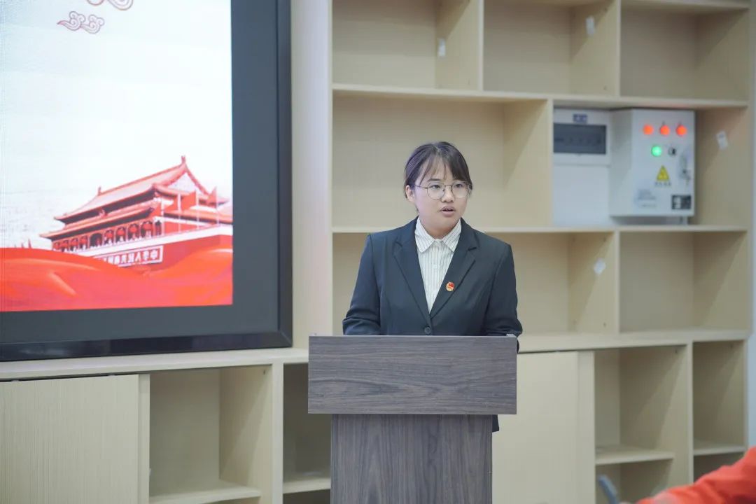 开启新征程|2022-2023学年艺术与传媒学院团委第一次全体例会 第 4 张
