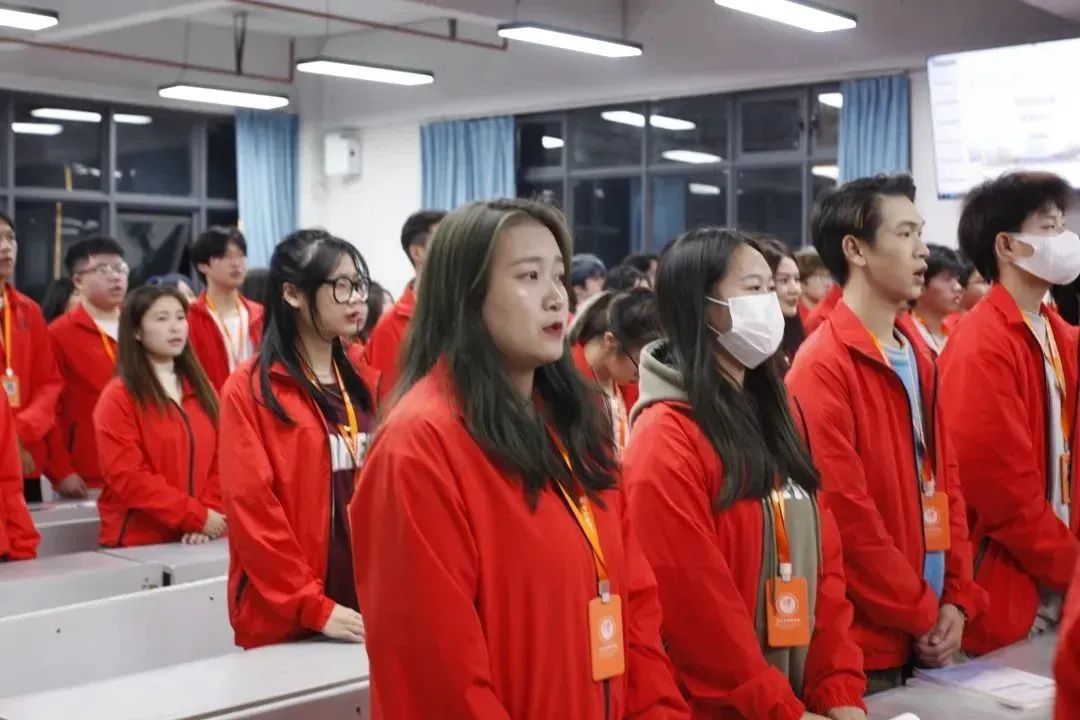 【创美艺传】表彰大会暨受聘仪式 第 2 张