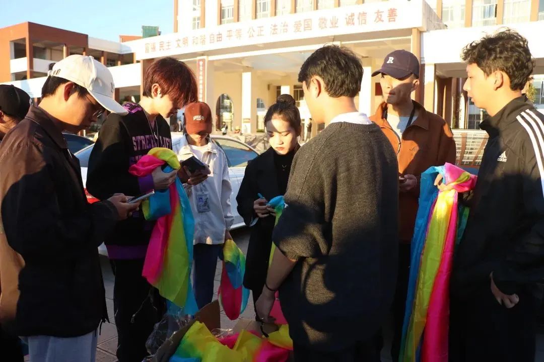 10.jpg 【创美艺传】@运动会幕后工作者:你们辛苦了! 第 8 张