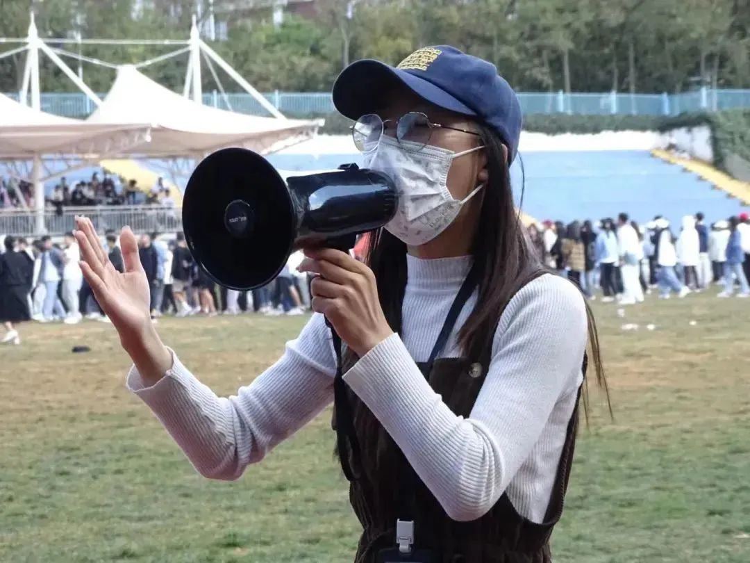 2.jpg 【创美艺传】@运动会幕后工作者:你们辛苦了! 第 10 张