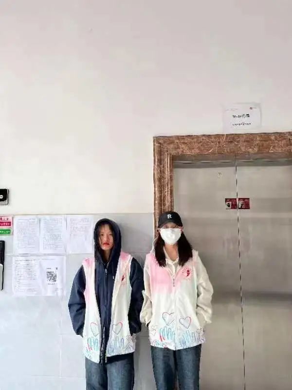 【创美艺传】“汇聚志愿力量 构建文明校园”志愿活动 第 2 张