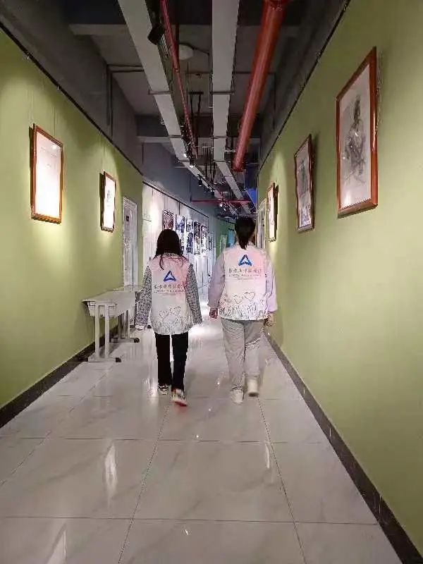 【创美艺传】“汇聚志愿力量 构建文明校园”志愿活动 第 8 张