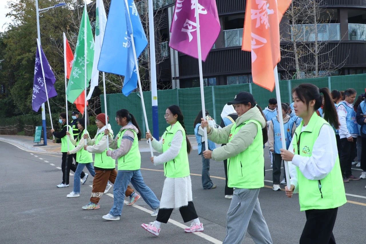 绿美春城 志汇城市 | 云南经济管理学院参与2023年昆明市12·5国际志愿者日暨环保公益徒步集中活动 第 18 张