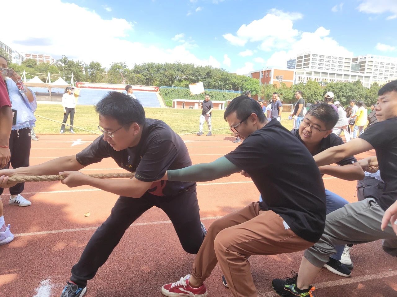 微信图片_20231031165730.jpg