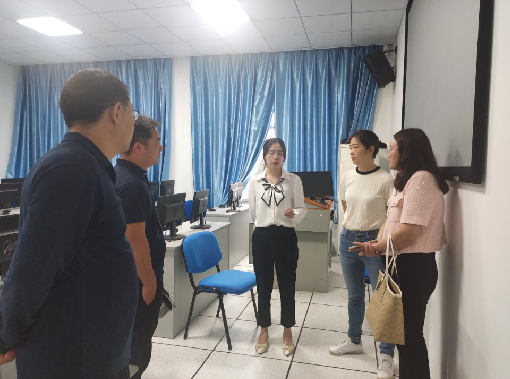 5.影像参观.jpg.png 5.影像参观.jpg.png