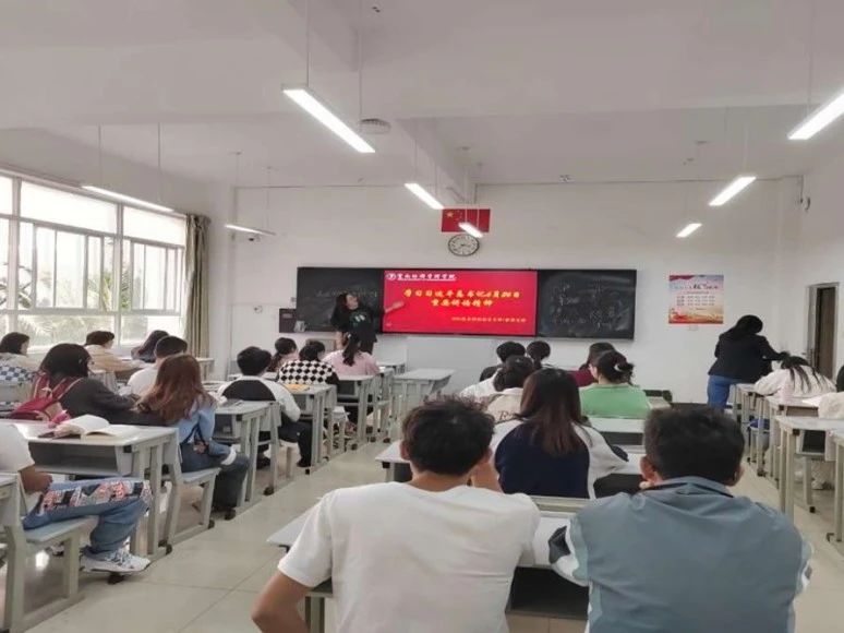 8df8262c2fd4329d1eac0658374a40ea.jpg 8df8262c2fd4329d1eac0658374a40ea.jpg