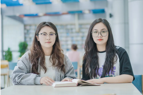 【魅力建工】-优秀×2！同宿舍两名女生上岸211，“研”值拉满！ 第 1 张