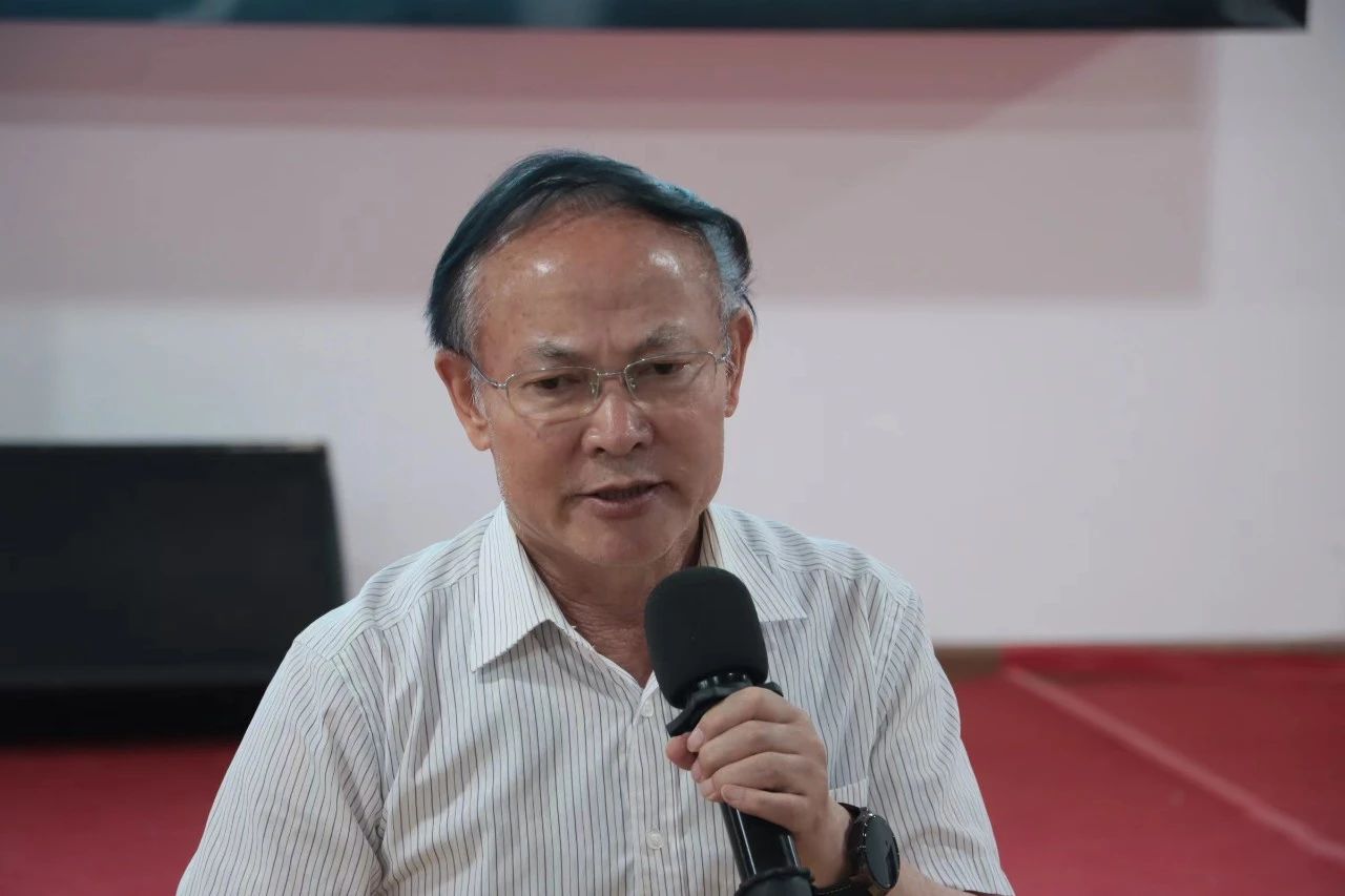 114.jpg