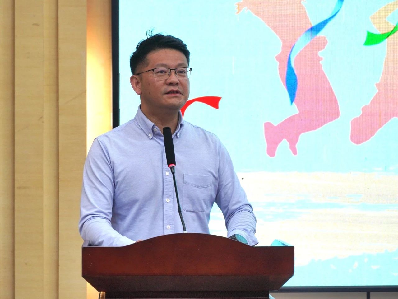 财不说再见!青春礼赞,逐梦起航 财会金融学院2025届毕业典礼圆满落幕 第 17 张 财不说再见!青春礼赞,逐梦起航 财会金融学院2025届毕业典礼圆满落幕 第 17 张