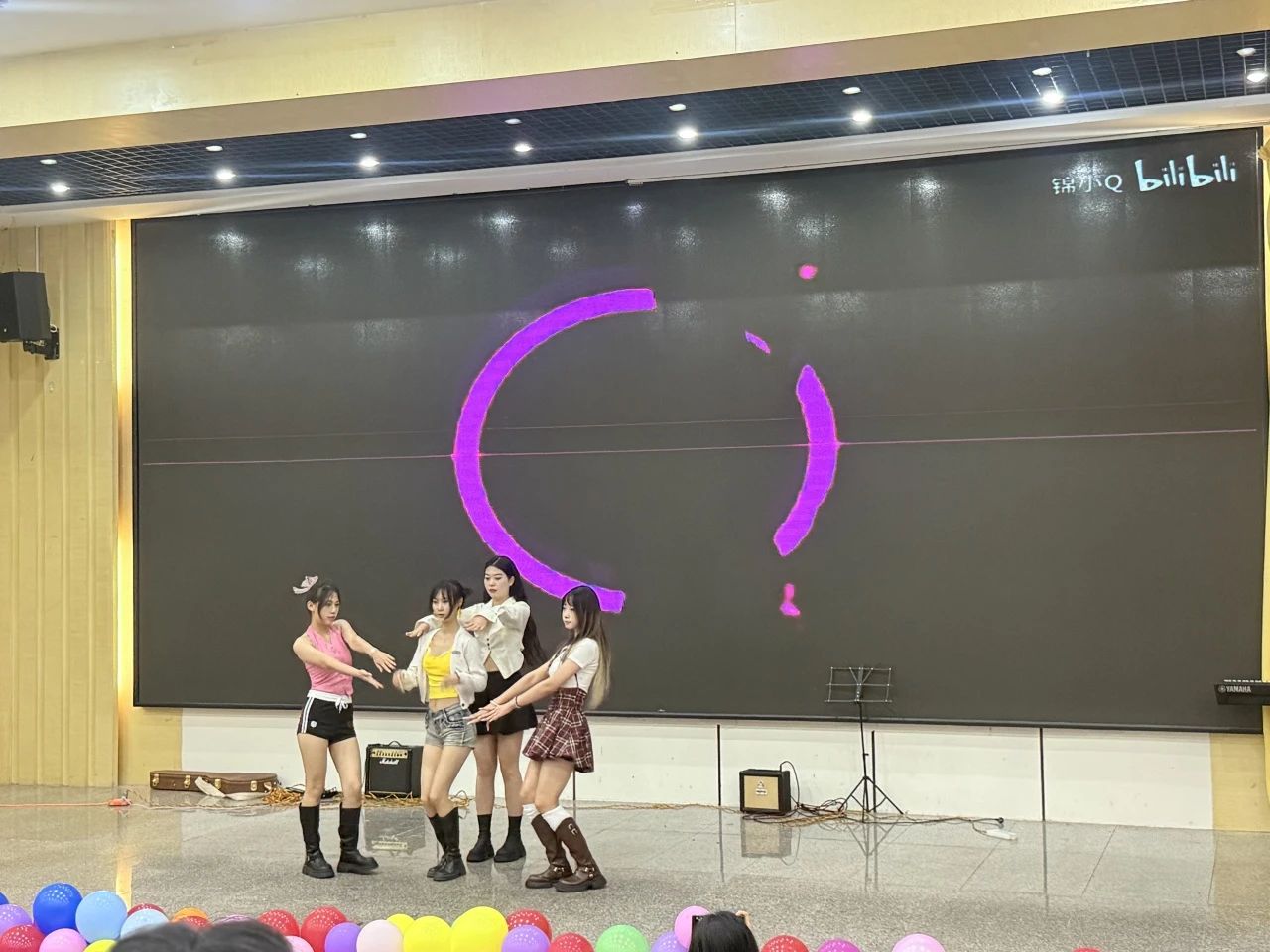 财不说再见!青春礼赞,逐梦起航 财会金融学院2025届毕业典礼圆满落幕 第 19 张 财不说再见!青春礼赞,逐梦起航 财会金融学院2025届毕业典礼圆满落幕 第 19 张