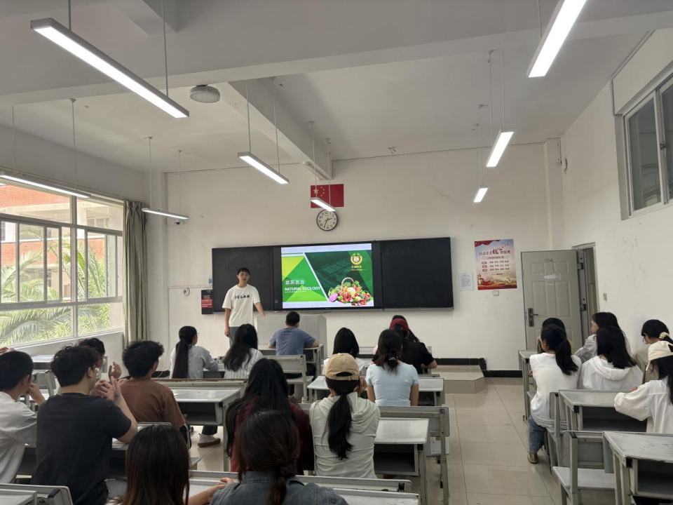 学院资讯 | 财会金融学院举办2025届毕业生第六场专场招聘会 第 2 张