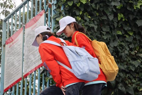 云南经济管理学院医学院：军训温情满场，青春暖意盈心 第 3 张