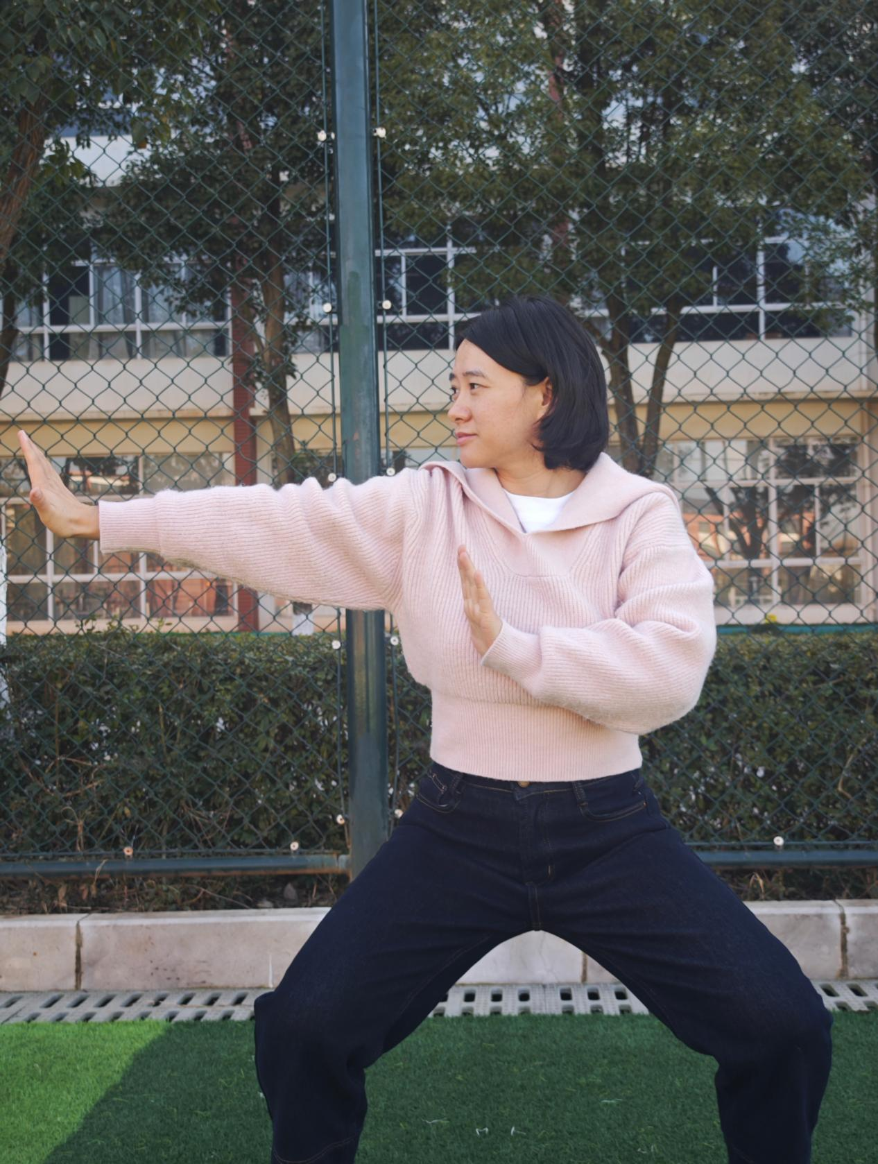 学院资讯 | 逐光向暖 律动财商 ——云南经济管理学院财经商贸学院“逐光”健康运动日师生联动纪实 第 9 张 学院资讯 | 逐光向暖 律动财商 ——云南经济管理学院财经商贸学院“逐光”健康运动日师生联动纪实 第 9 张