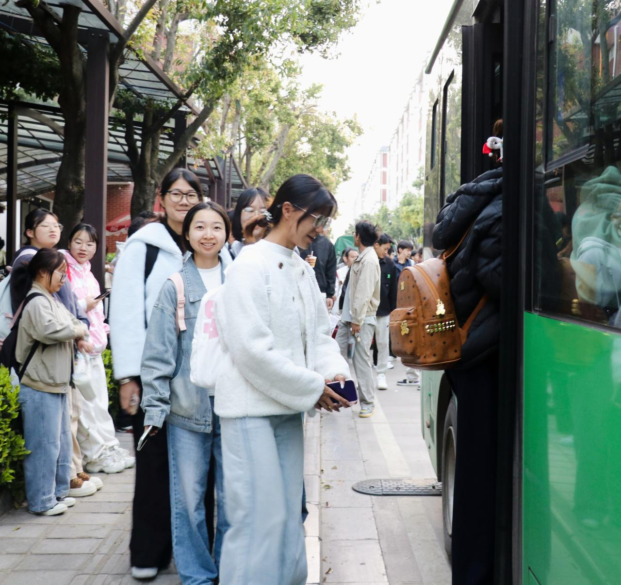 图片2.png 图片2.png